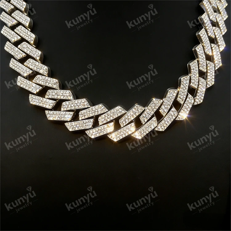 Modan dagoen Kubako Streetwear Choker