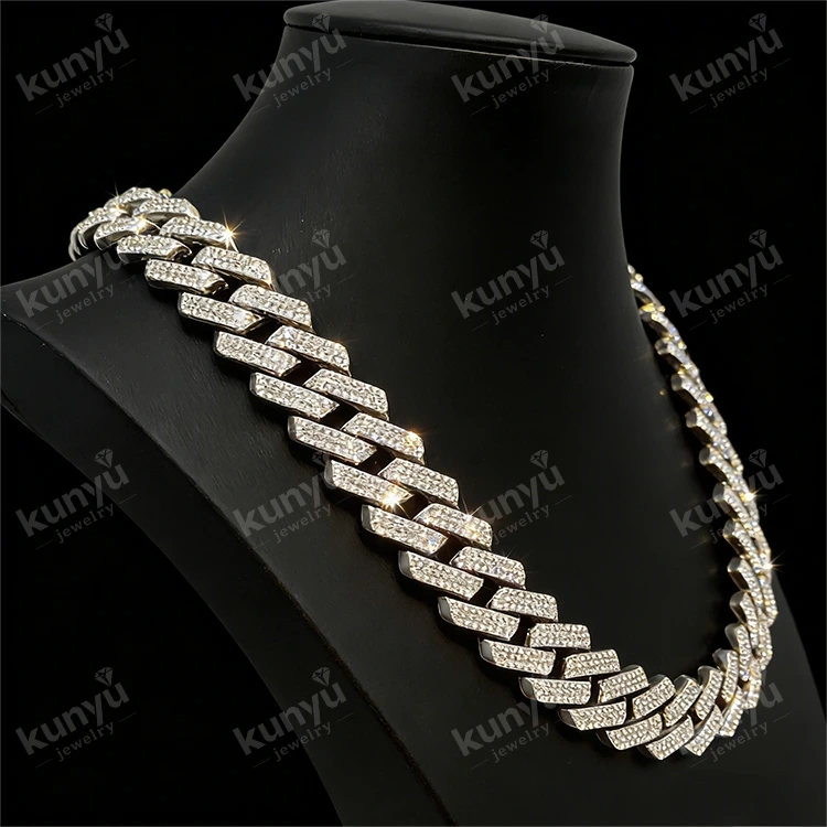 Modan dagoen Kubako Streetwear Choker